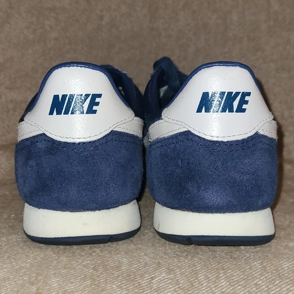 Nike Vintage 1985 Rio Trainers in LIKE NEW condition - Picture 6 of 10